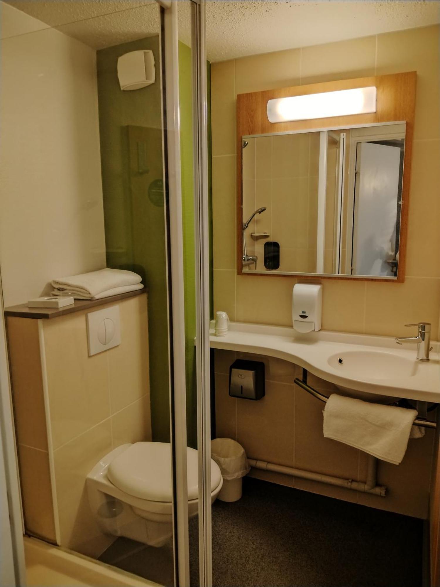Hotel Inn Design Montluçon Eksteriør billede