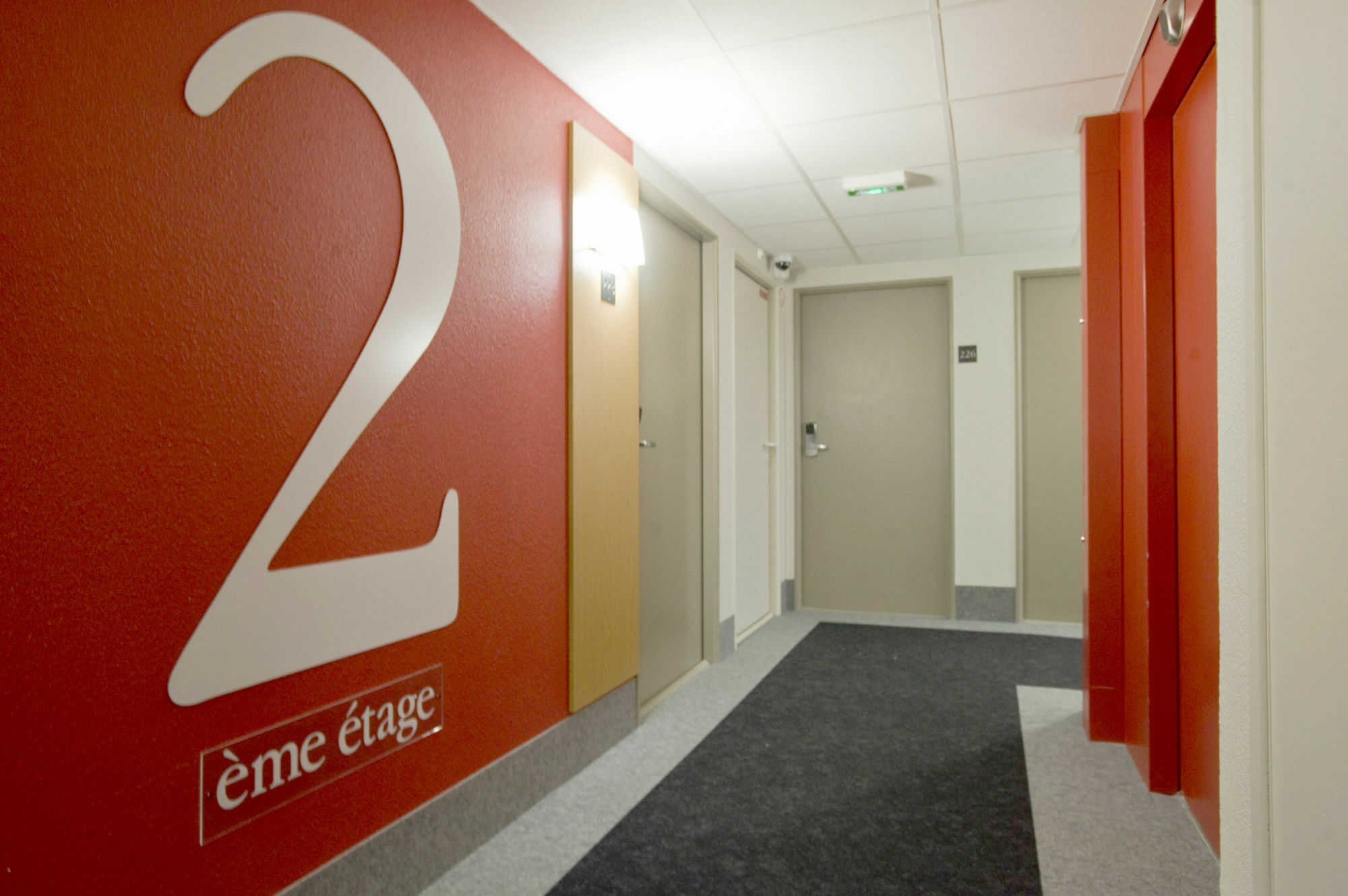 Hotel Inn Design Montluçon Eksteriør billede